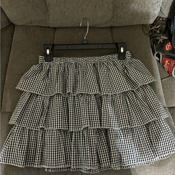 Ruffle skirt - Picture 2 of 2